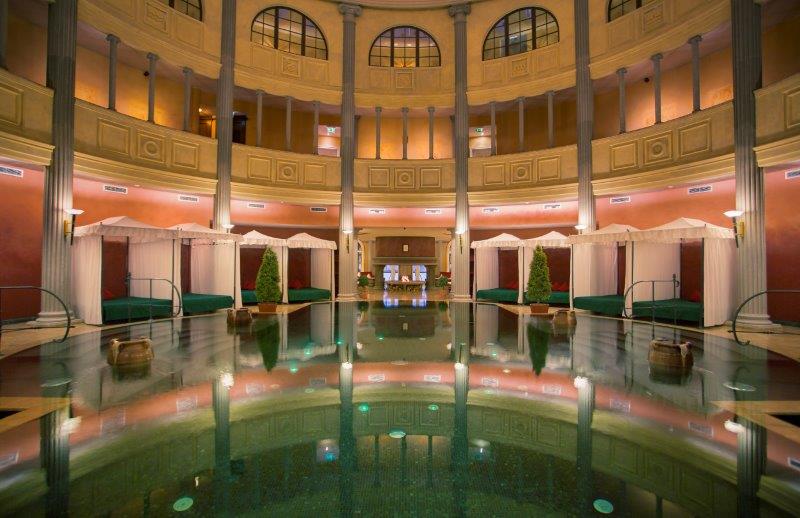 Innenpool SPA (4)